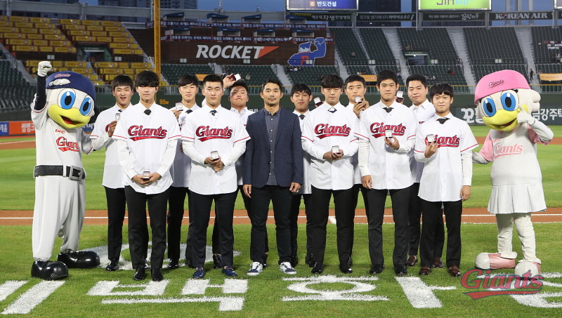 롯데, 2020년 신인선수 입단 계약 완료